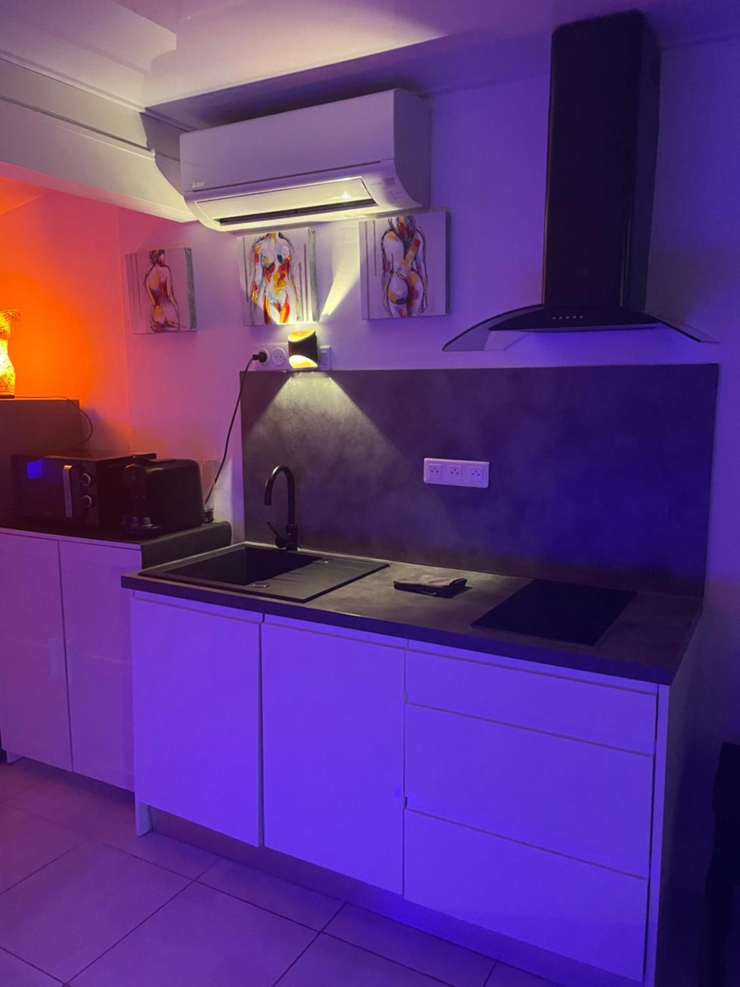 The Naturist Glamour Suite Агд Екстер'єр фото